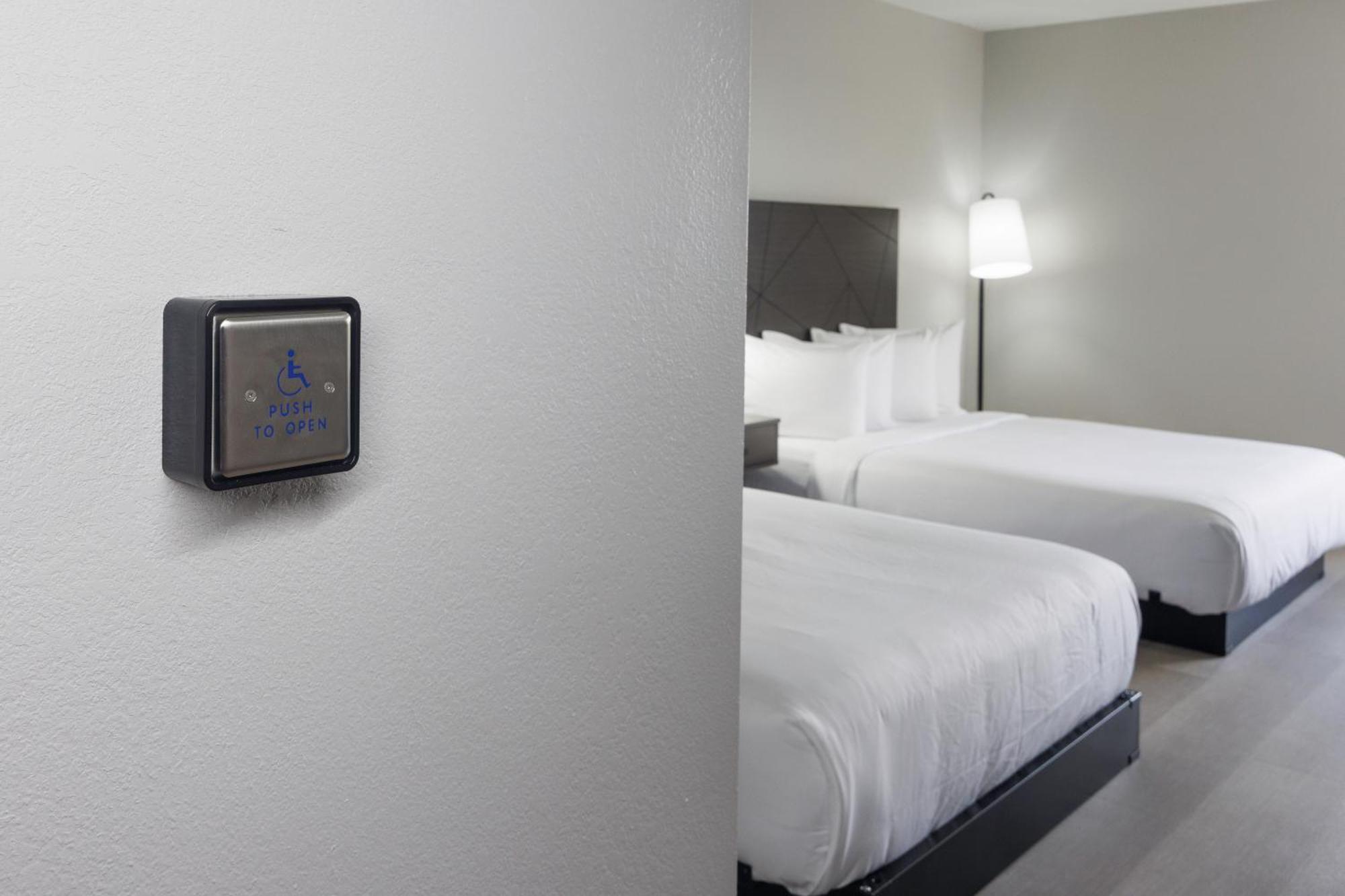 B&B Hotel Miami Airport Miami Springs Екстериор снимка