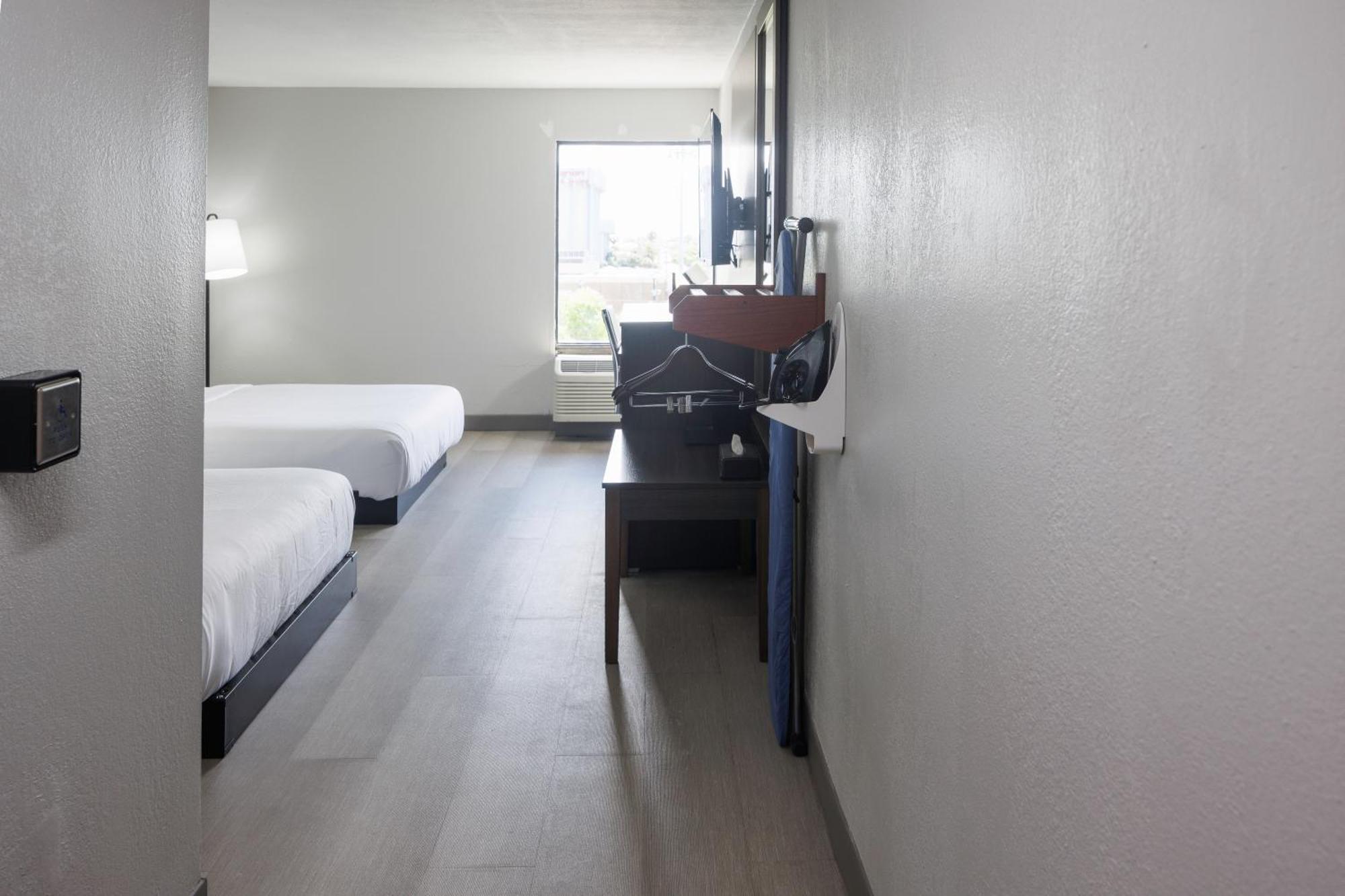 B&B Hotel Miami Airport Miami Springs Екстериор снимка