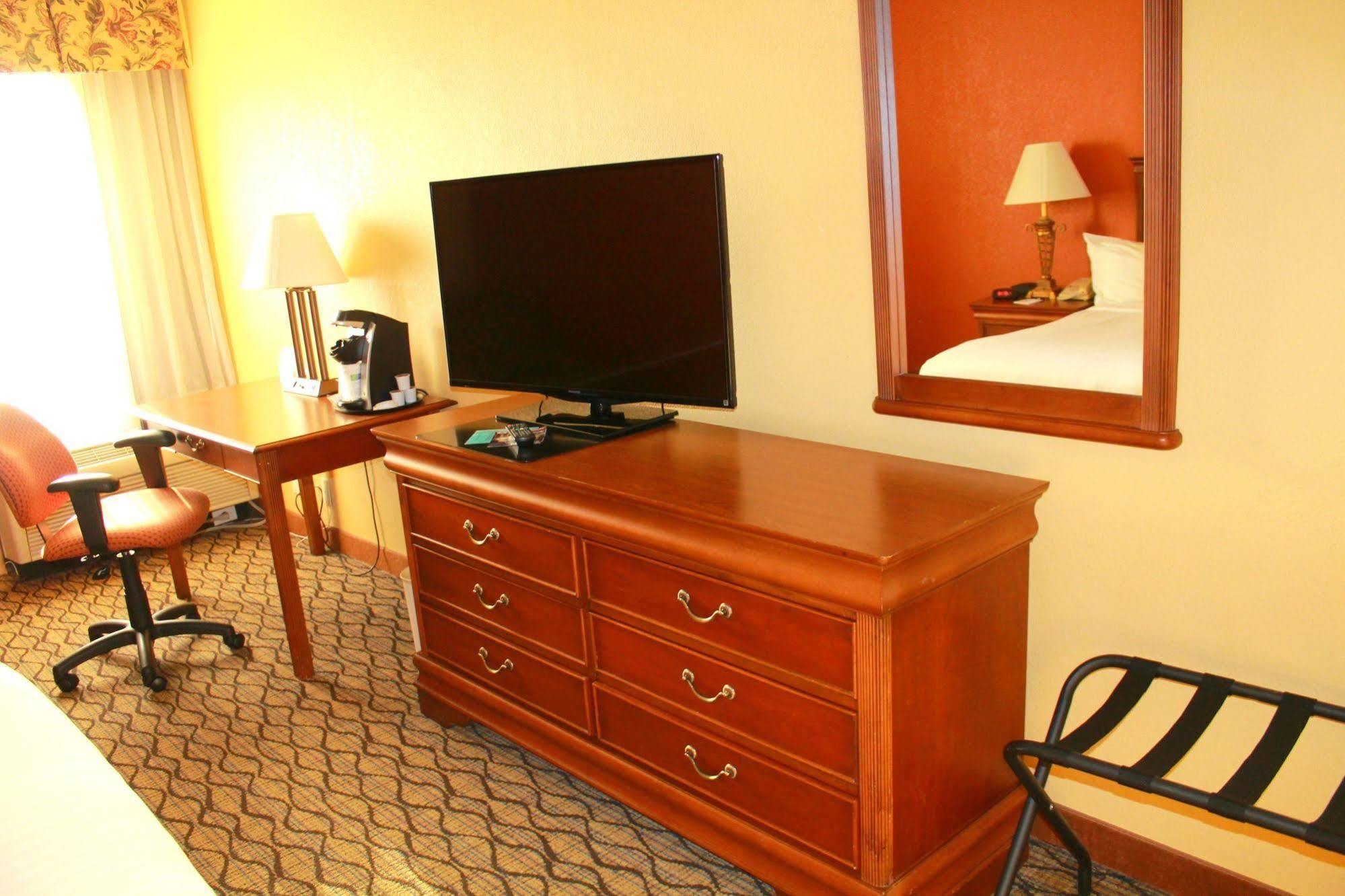 B&B Hotel Miami Airport Miami Springs Екстериор снимка
